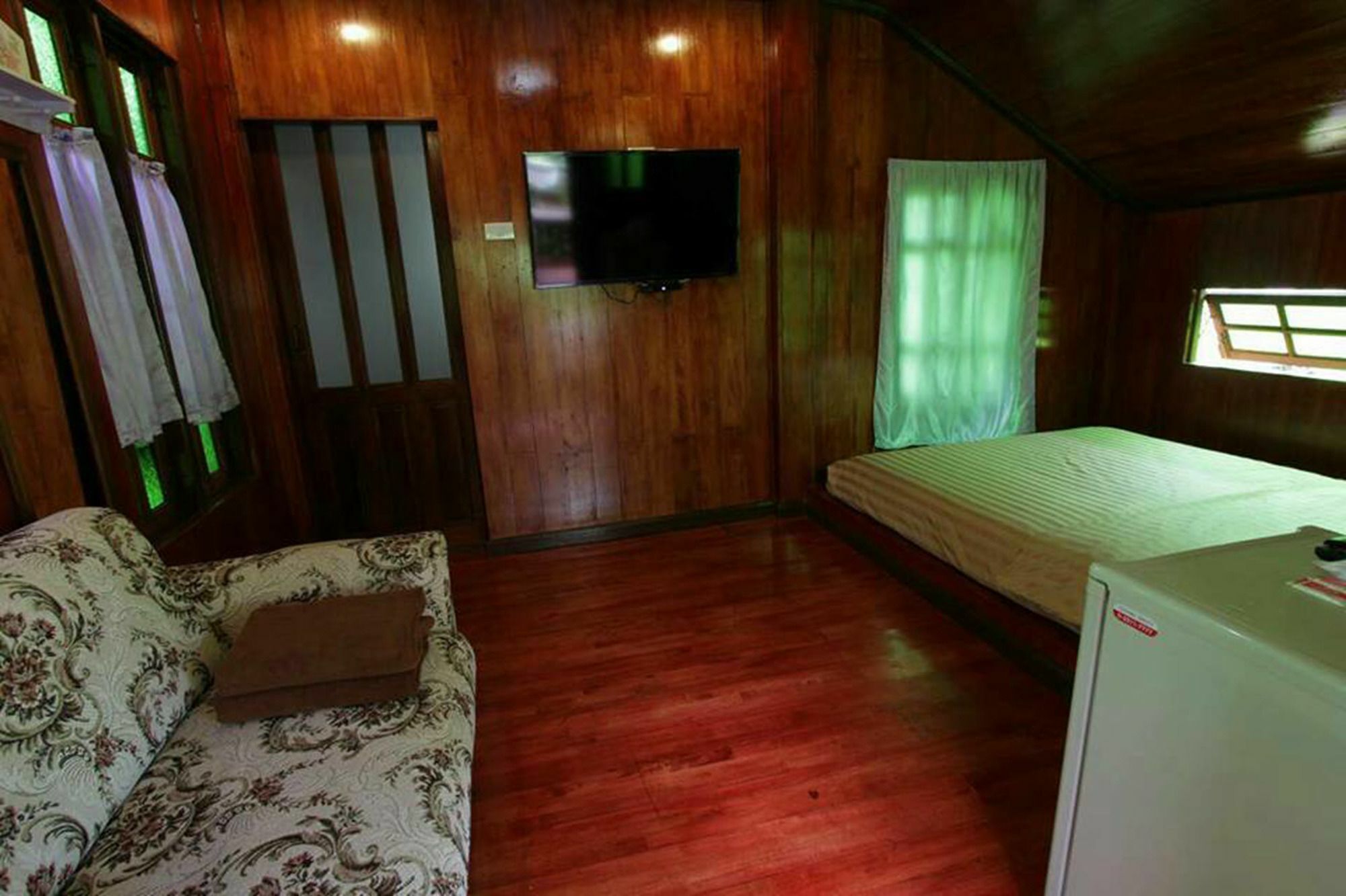 Hug Home Resort براشينبوري المظهر الخارجي الصورة
